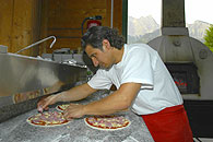 Zubereitung der Pizzas